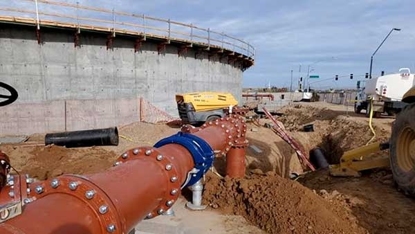 The HYMAX&circledR; Grip Large Diameter (LD) 16&rdquo; restraint coupling installed at Queen Creek&apos;s new water storage facility .